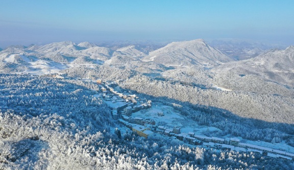 冰雪如画，来恩施乐享土苗风情之旅！